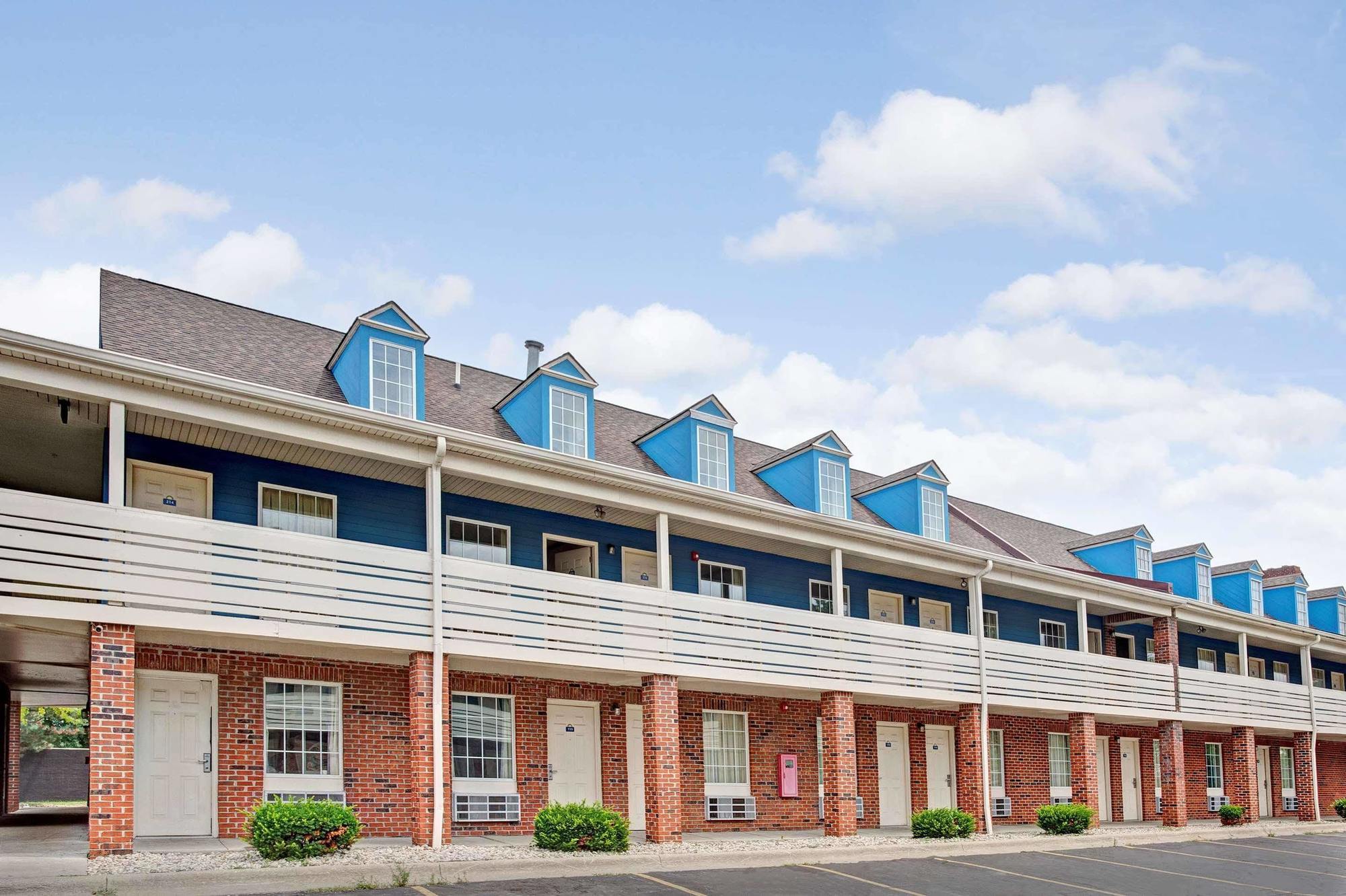 Econo Lodge Canton Exterior foto